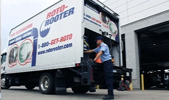 Houston-commercial-plumber-2_m.webp