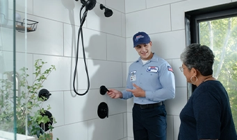 Houston-water-heater-plumber-2_m.webp